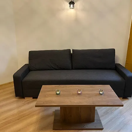 Apartman Wood
