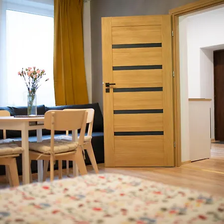 Wood Apartman